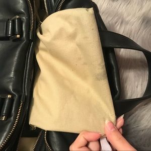 Additional pictures of jimmy choo bag 💼